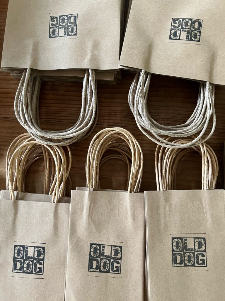 D7D762A8 4A3E 405F ACAF 63C5B63F4310 768x1025